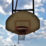 Entraînement de basket sur terrains exceptionnels